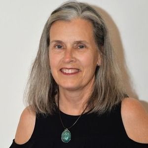 Meet your Posher, Shelly